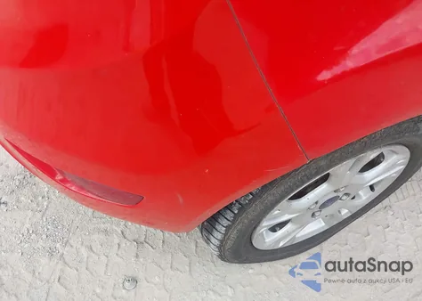 2015 Ford Fiesta Se z USA, uszkodzony, nr VIN 3FADP4EJXFM129848